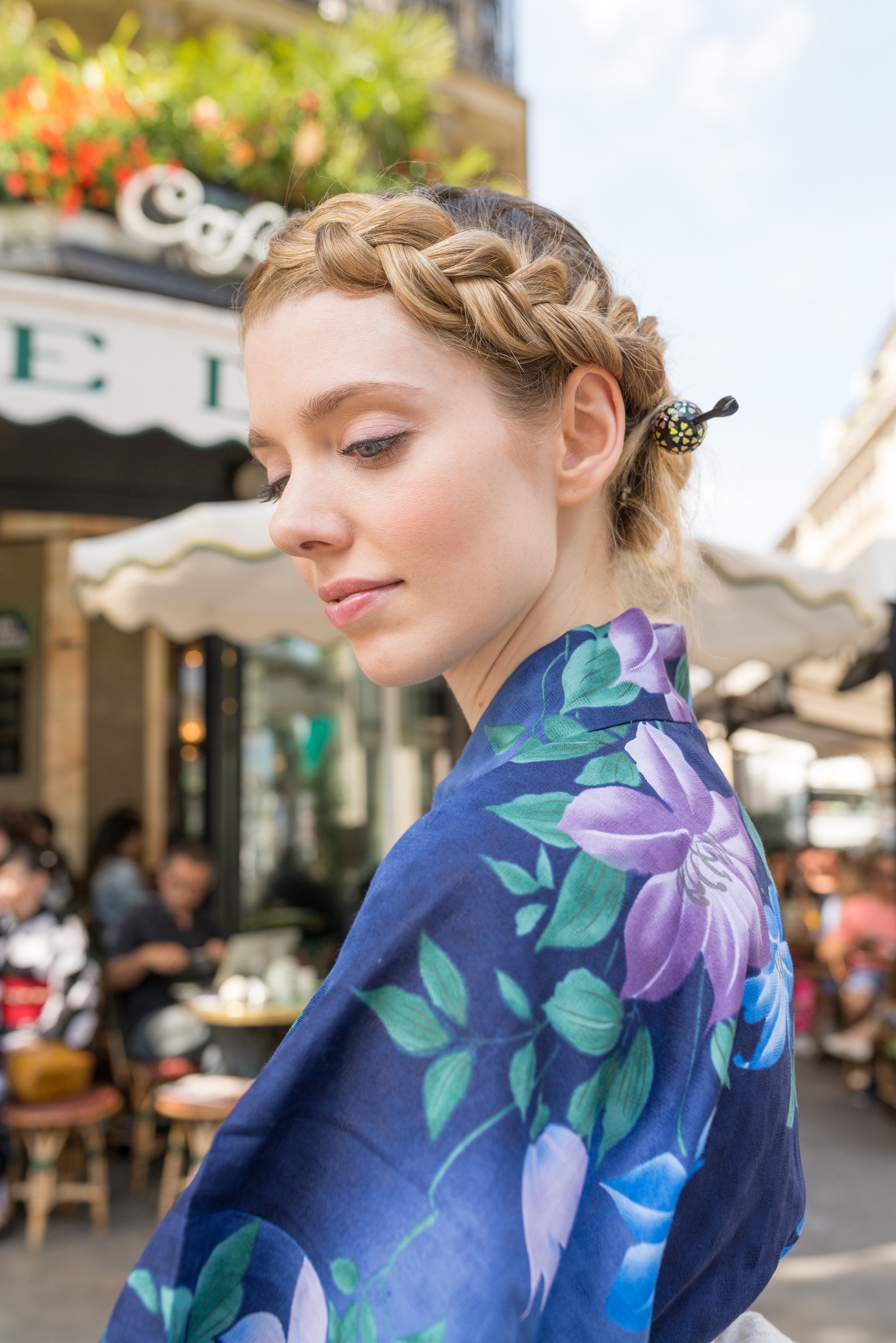 ロープ編みヘアと浴衣姿が似合うパリジェンヌモデルが超絶キュート！