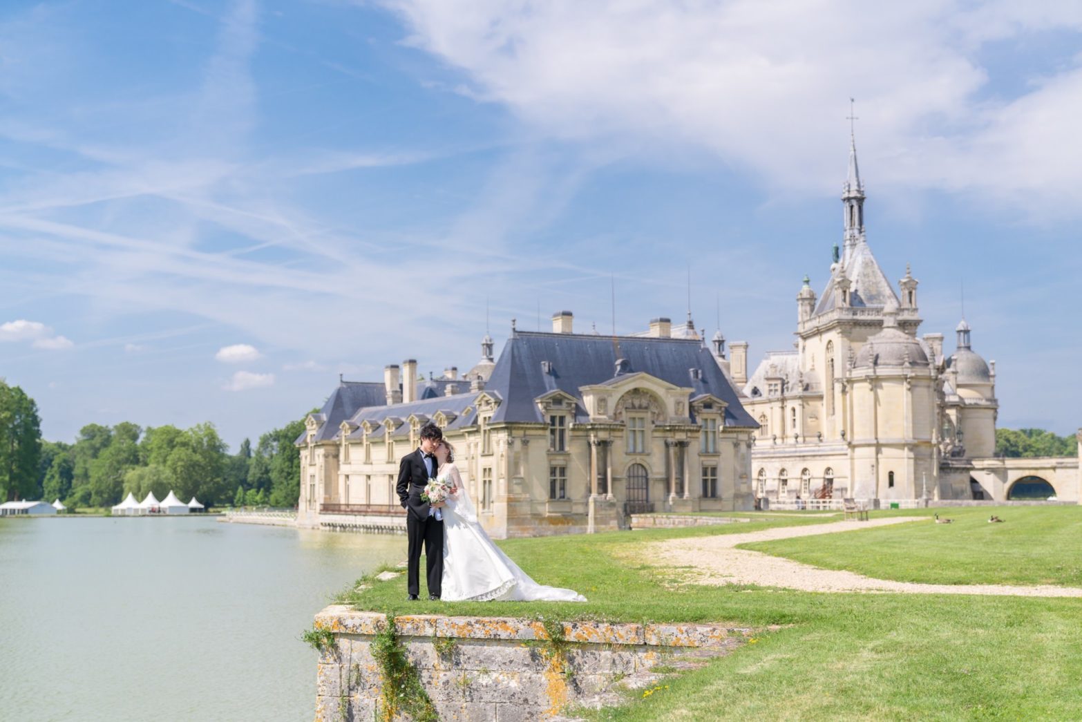 シャンティイ城 - 水に浮かぶルネサンス様式のフランスの古城
