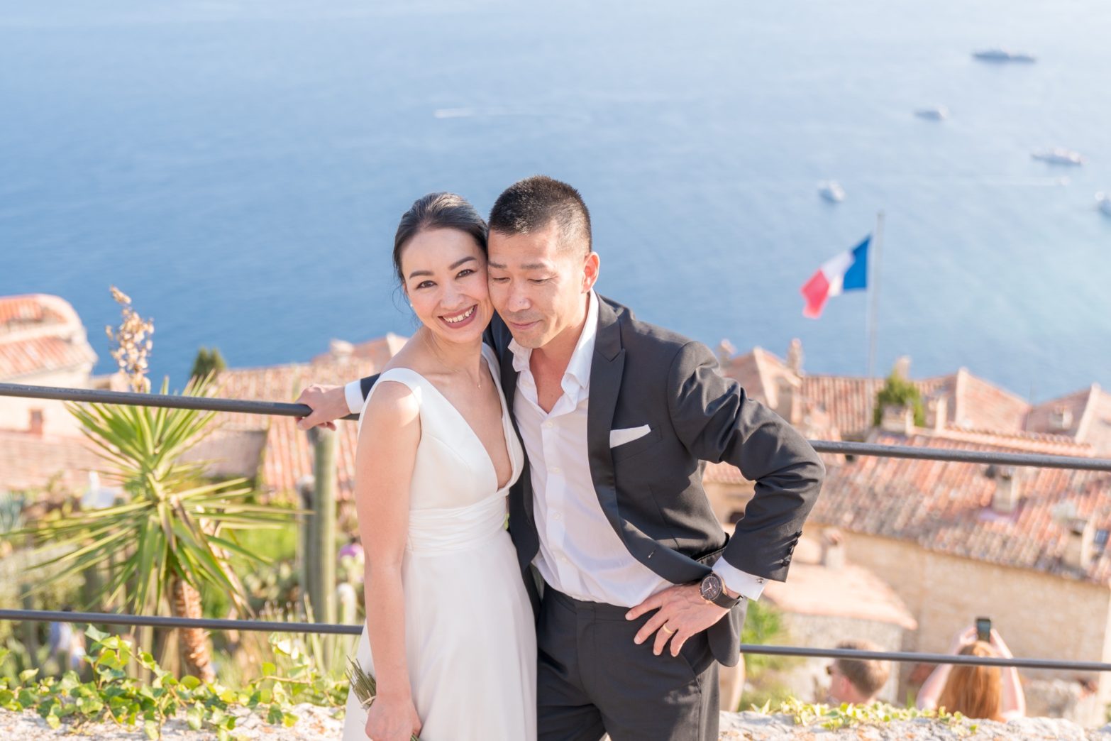 エズの熱帯植物園でウェディングフォト