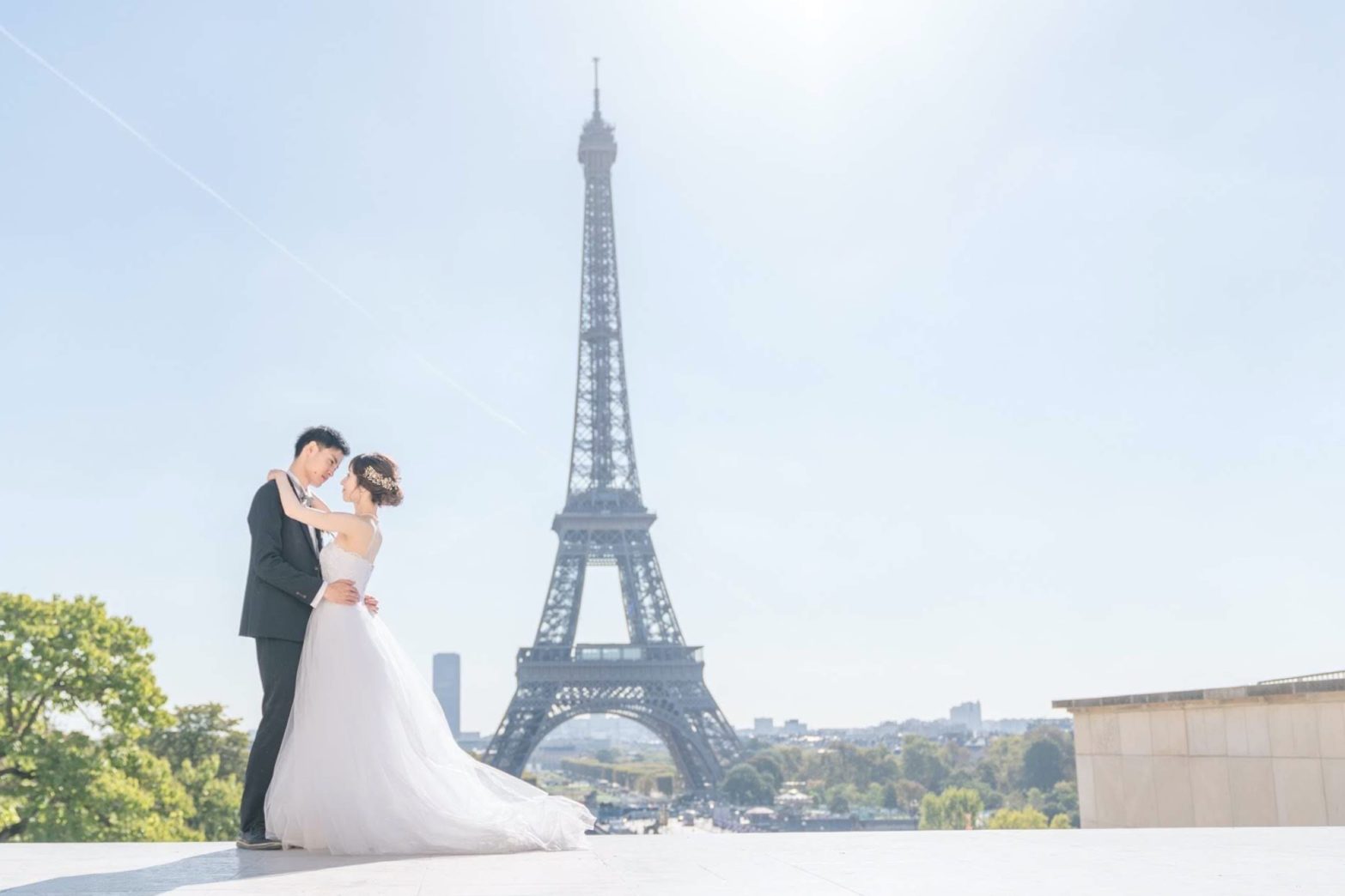 エッフェル塔ウェディングフォトの定番撮影スポット