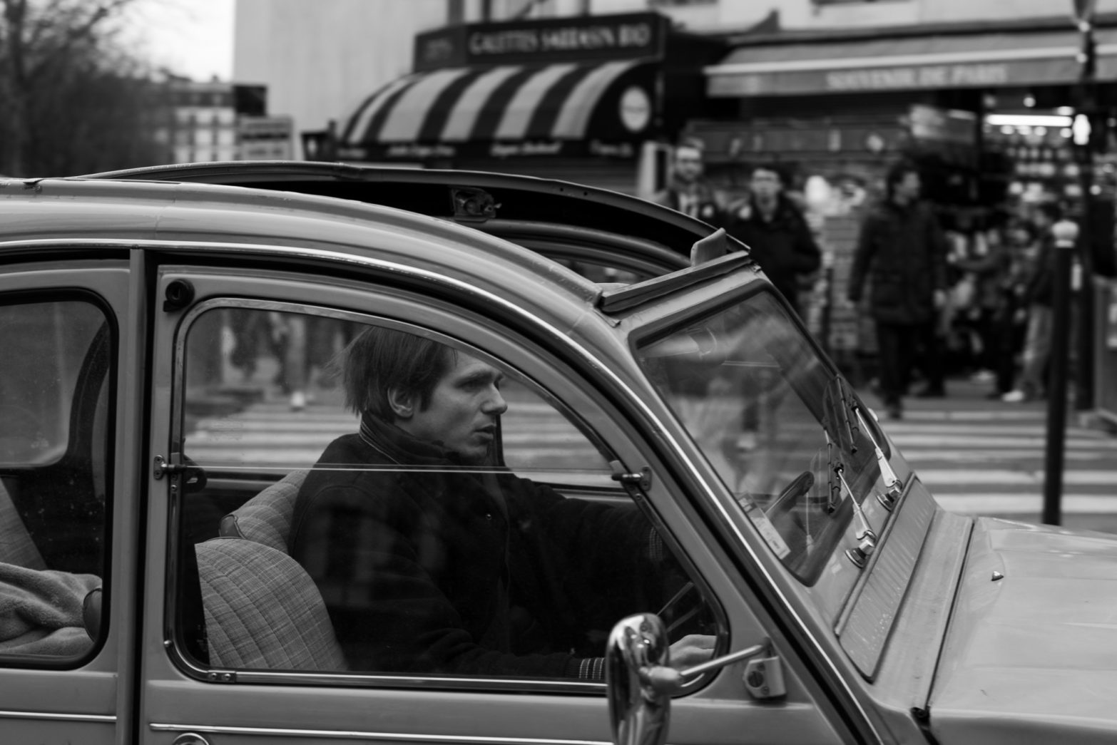 Photo Walkイベントに参加し、モンマルトルの丘でストリートスナップに挑戦