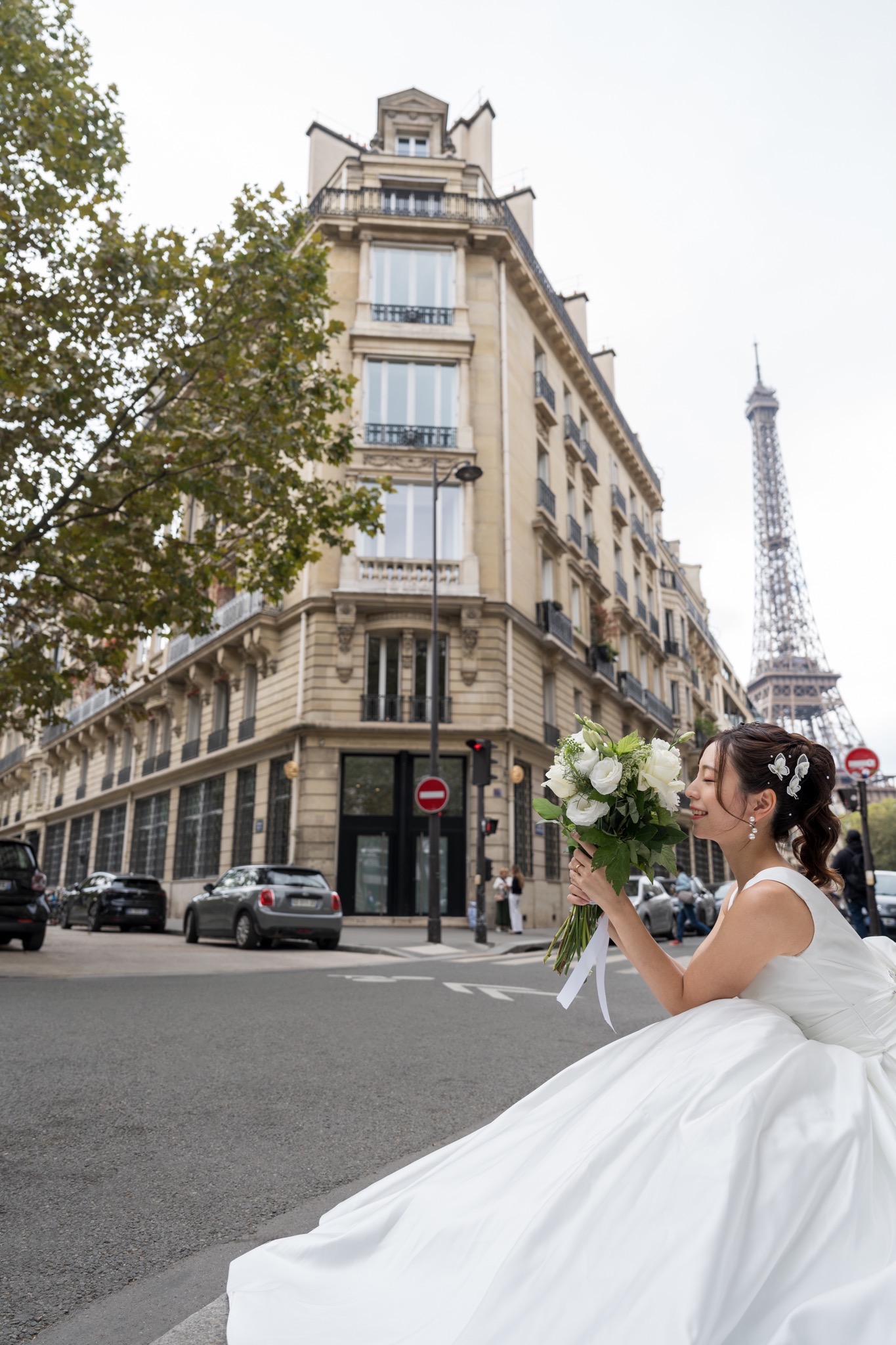 インスタグラムで大人気のエッフェル塔撮影スポット – モンテシュイ通り